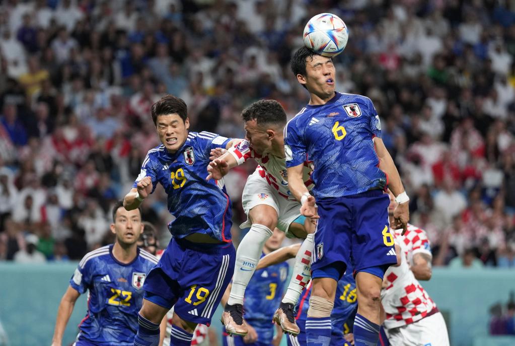有“日本足球教父”之称的川渊三郎提出了日本足球的“百年梦想”——夺得世界杯
